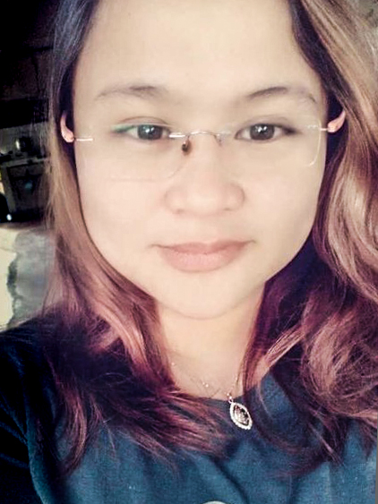 Rexanne_Rcrop Rexanne_Rcrop